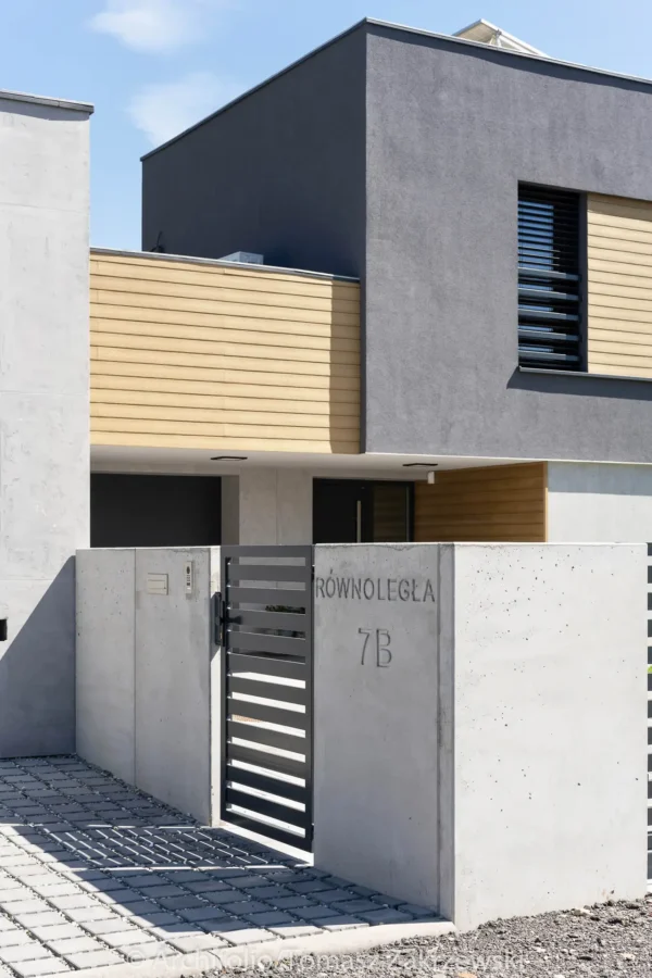 Mur ogrodzeniowy narożny z betonu architektonicznego - komplet narożników składa się z dwóch elementów (100 cm szerokości)