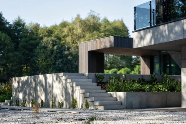 Stopnice z betonu architektonicznego